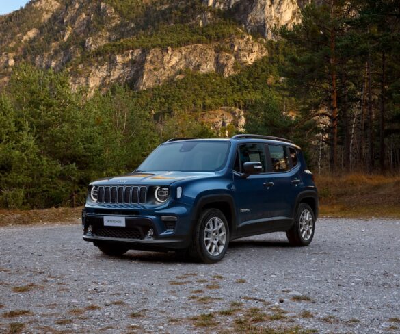 Jeep Renegade 2024 on sale with improved tech