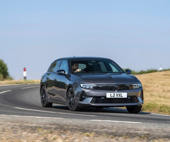 Vauxhall boosts Astra and Astra Sports Tourer efficiency with mild hybrids