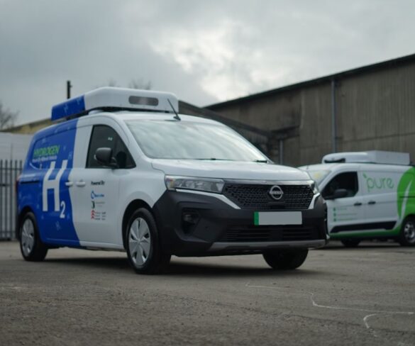 Meals on wheels service trials hydrogen power unit and EV combo