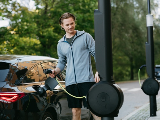Qwello builds pan-European charging solution with Park & Charge acquisition